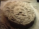 Tête de Gorgonne dans le musée de Bath