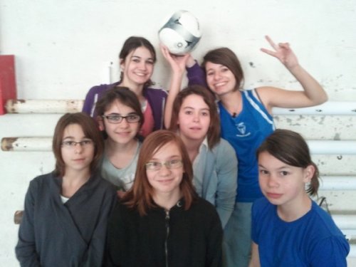Futsal Benjamines et minimes filles 01[1]