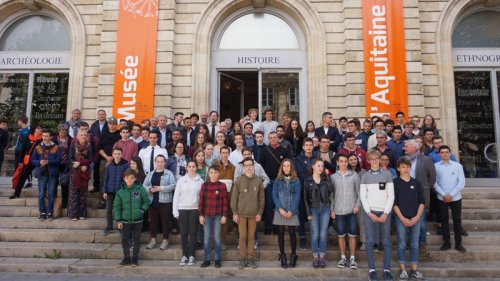 photo_groupe_musee_1_